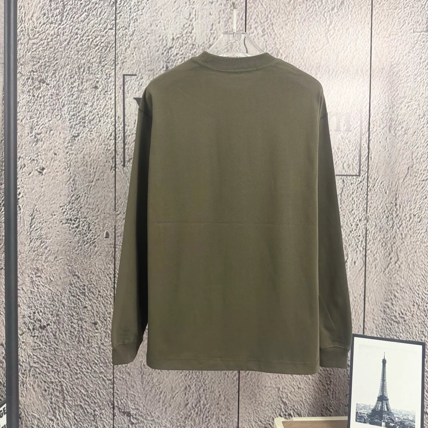 "𝙉𝙚𝙬⚜️Valentino" 2026* Autumn and Winter New Arrival Long Sleeve 350g Pure Cotton Foam Printed Men and Women Same Style Size: S M L XL XXL Color: White Black Coffee Brown